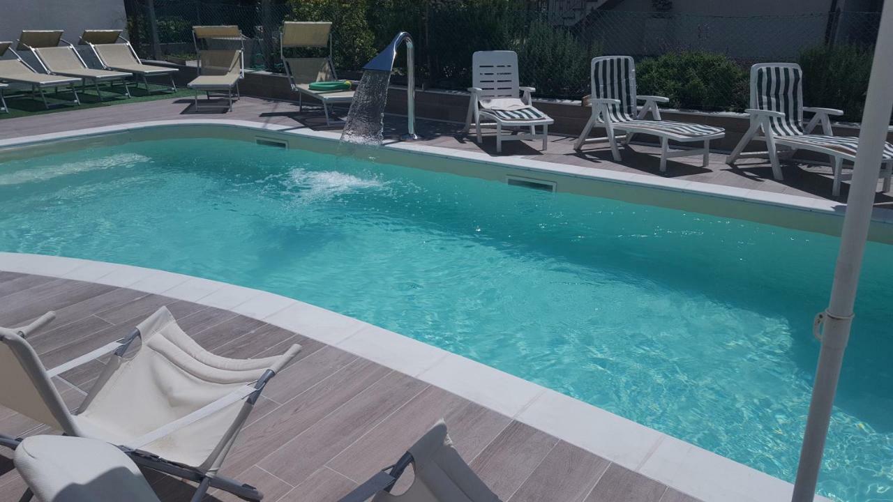 Hotel Orly 체제나티코 외부 사진